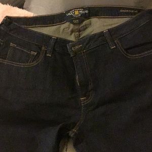 Ankle-length denim jeans